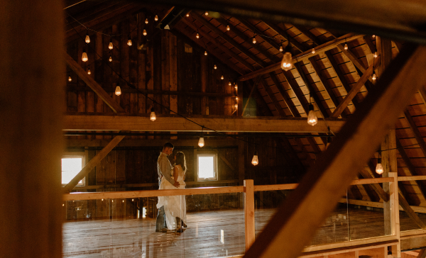 Countryside Barn, Barn wedding venue in Alberta